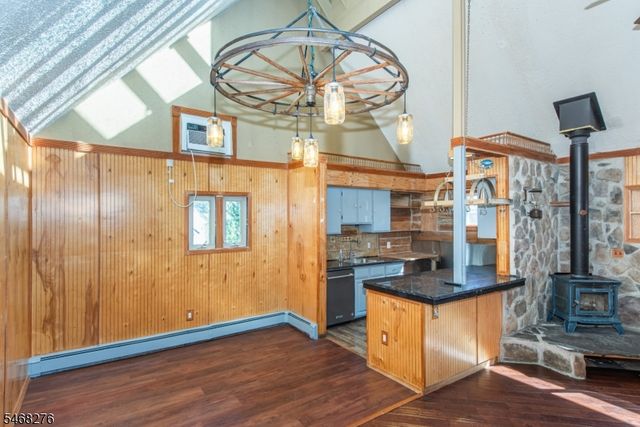 51 Zinnia Dr, Vernon Twp., NJ 07418
