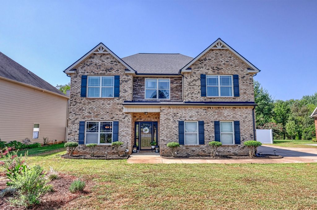 2434 Turtle Trce, Murfreesboro, TN 37127