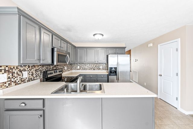 1536 Apache Way, Clarksville, TN 37042