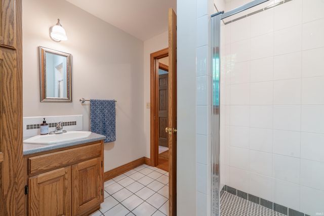 806 Texas Pike, Spencer, IN 47460