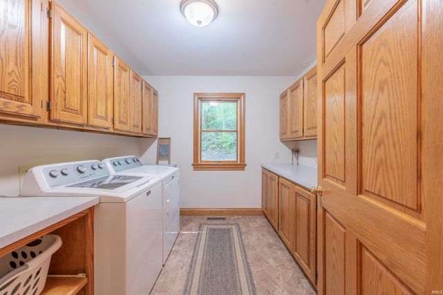 806 Texas Pike, Spencer, IN 47460