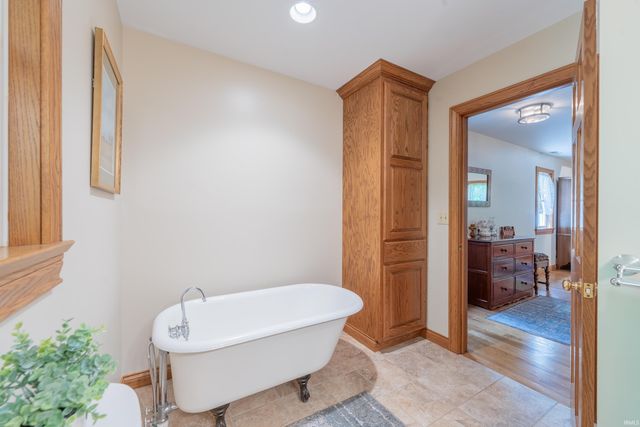 806 Texas Pike, Spencer, IN 47460