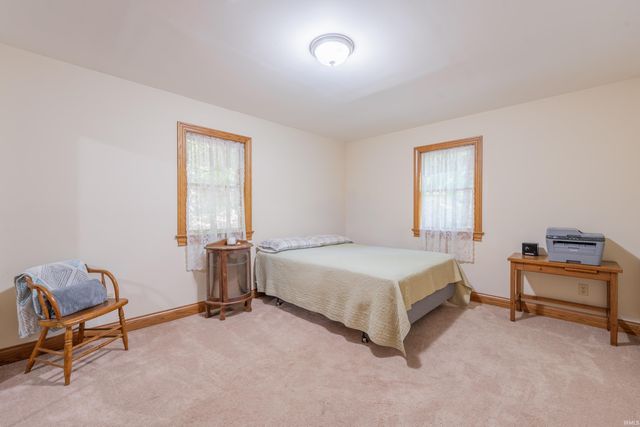 806 Texas Pike, Spencer, IN 47460