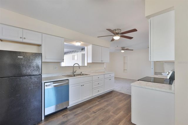 703 BEL AIR AVENUE, Sun City Center, FL 33573