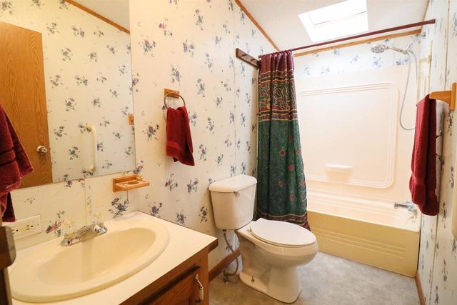 44 Terri Circle Drive, Holmen, WI 54636