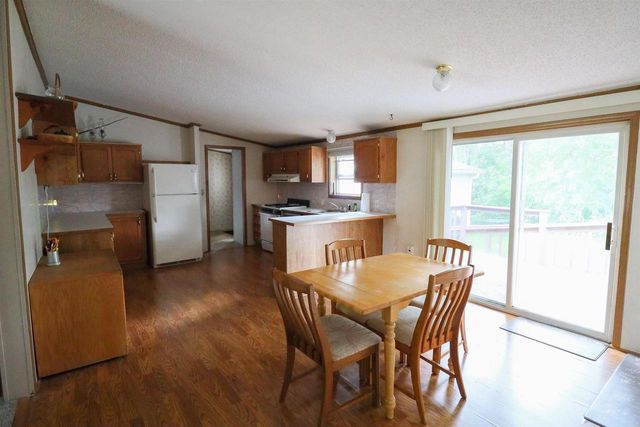 44 Terri Circle Drive, Holmen, WI 54636