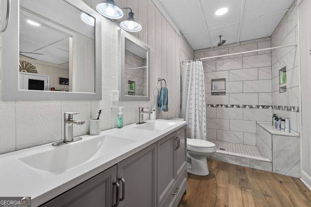 124 Rosebud Lane, Jackson, GA 30233