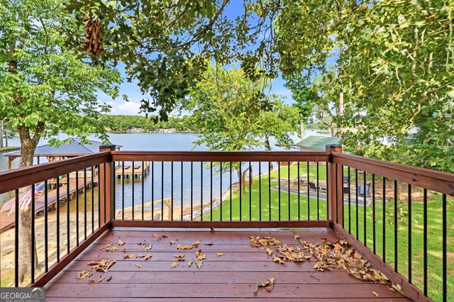 124 Rosebud Lane, Jackson, GA 30233