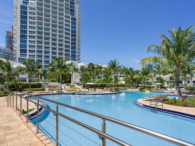 50 S Pointe Drive 903, Miami Beach, FL 33139