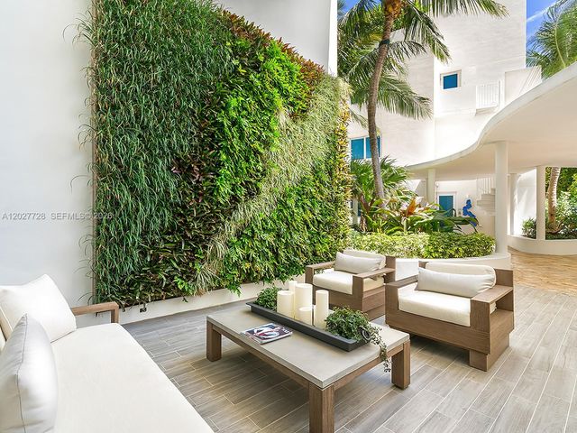 50 S Pointe Drive 903, Miami Beach, FL 33139