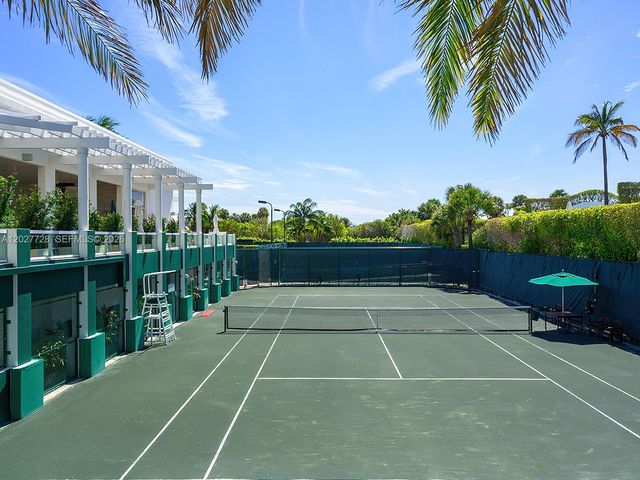 50 S Pointe Drive 903, Miami Beach, FL 33139