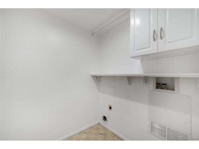 306 Oxbow Dr, Monument, CO 80132