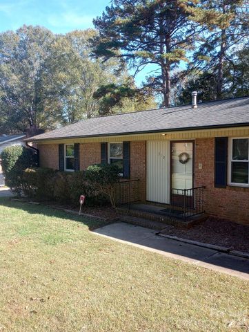310 Cedarwood Lane, Matthews, NC 28104