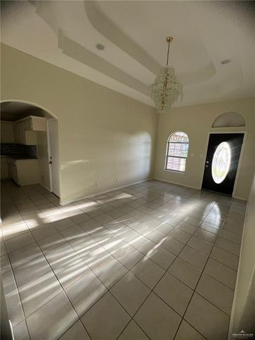 929 Annabelle Street, Edcouch, TX 78538