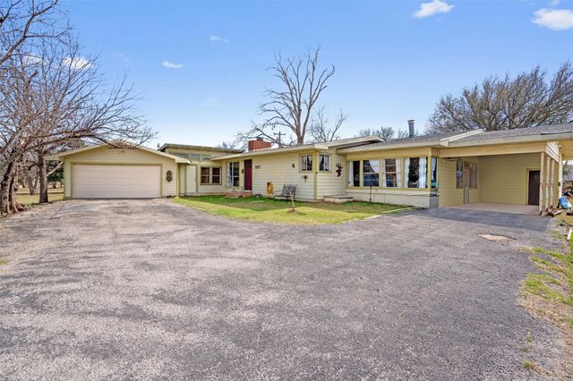 707 Sandy Harbor DR, Horseshoe Bay, TX 78657