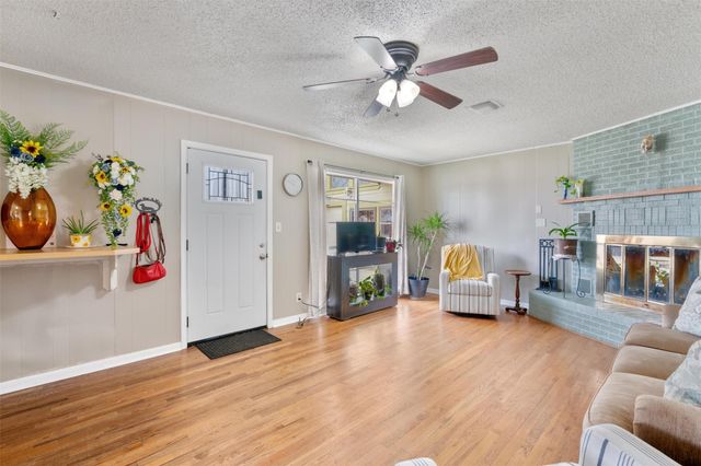 707 Sandy Harbor DR, Horseshoe Bay, TX 78657