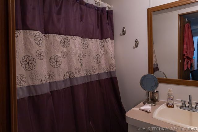 7208 Sunset Circle, Kingston, OK 73439