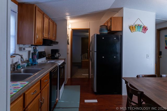 7208 Sunset Circle, Kingston, OK 73439