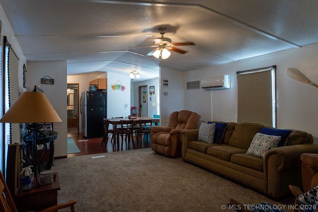 7208 Sunset Circle, Kingston, OK 73439