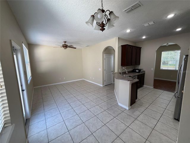 2215 J LAWSON BOULEVARD, Orlando, FL 32824