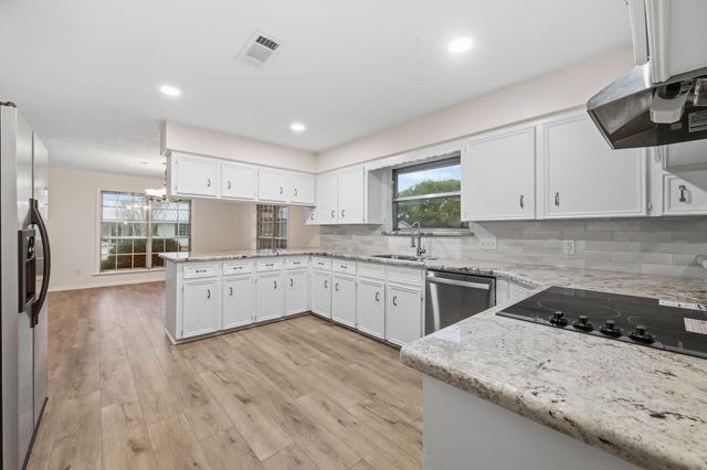 8022 Bayside Boulevard, Beach City, TX 77523