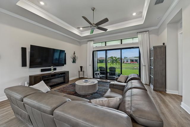 8047 JUNIPER Drive, Parkland, FL 33067