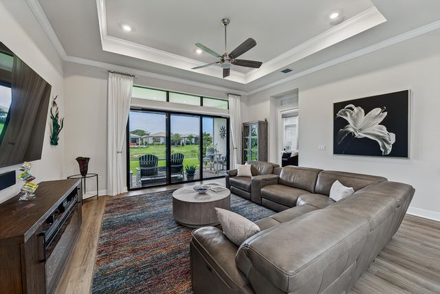 8047 JUNIPER Drive, Parkland, FL 33067
