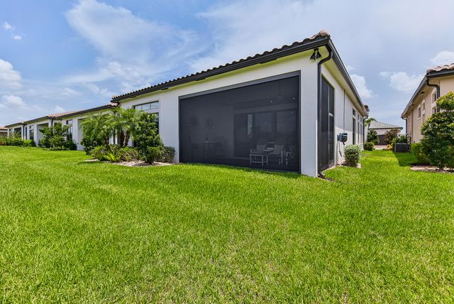 8047 JUNIPER Drive, Parkland, FL 33067