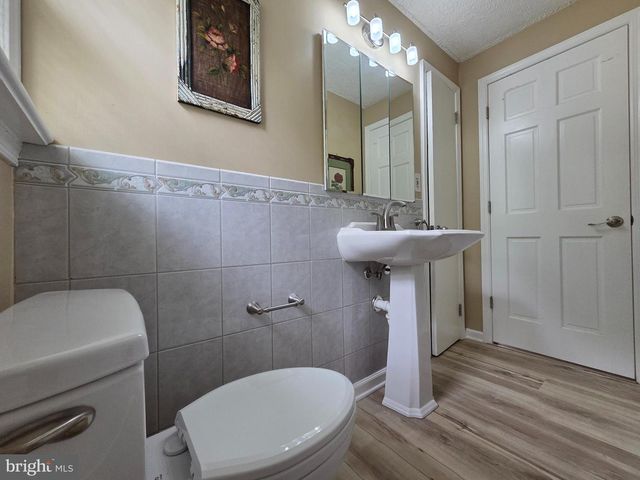 128 ROCKWOOD AVE, York, PA 17406
