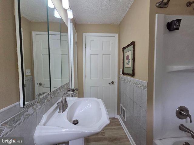 128 ROCKWOOD AVE, York, PA 17406