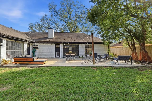 3012 Sugar Wood Drive, League City, TX 77573