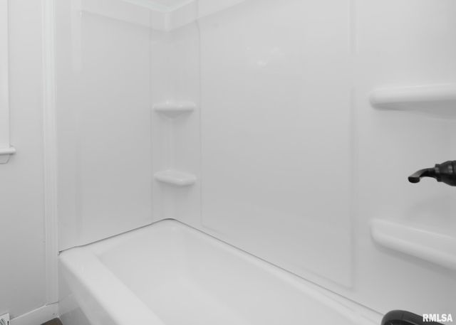 3503 36TH Street, Moline, IL 61265