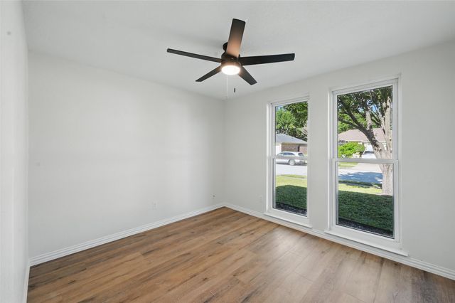 7932 Berrybrook Drive, Watauga, TX 76148