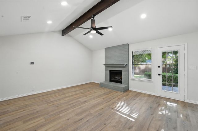 7932 Berrybrook Drive, Watauga, TX 76148