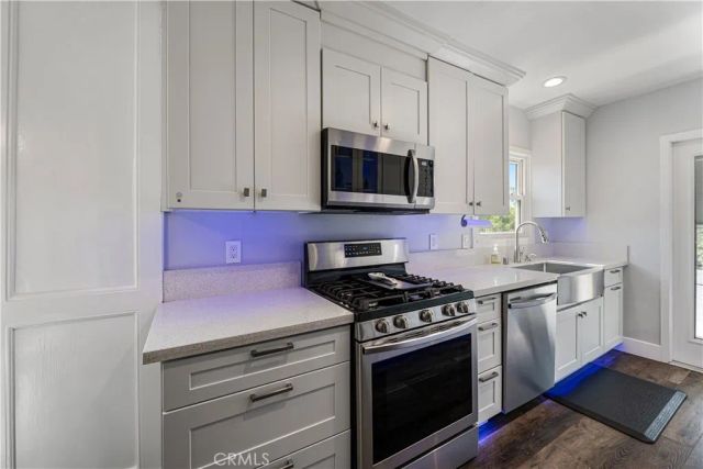 16572 E Buena Vista Avenue, Orange, CA 92865