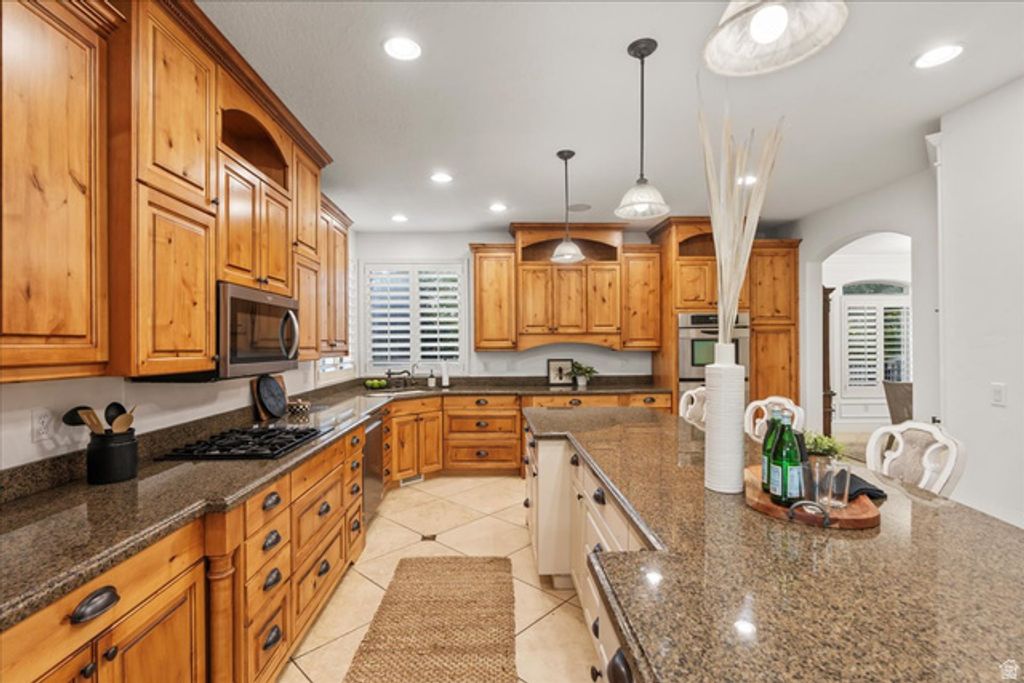 Image 20 of property listing at 682 E HEALEY BLVD, Alpine, UT 84004