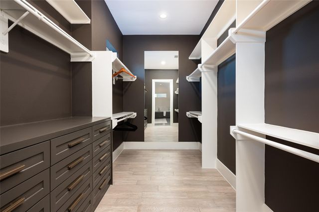 911 Thompson Street, Houston, TX 77007