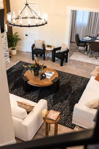 911 Thompson Street, Houston, TX 77007