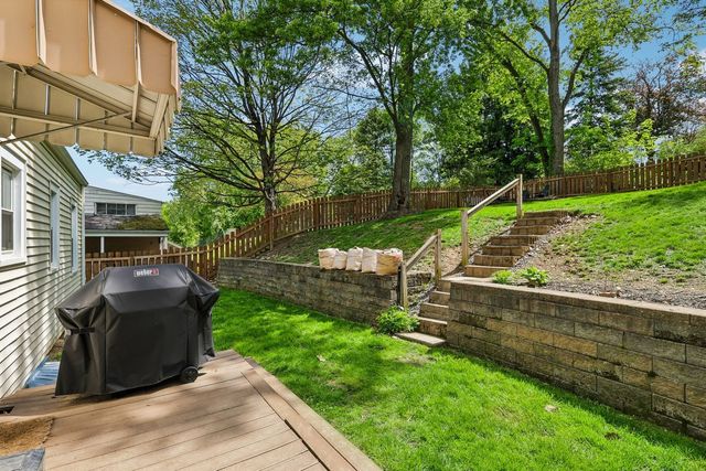 2321 Milford DRIVE, Bethel Park, PA 15102
