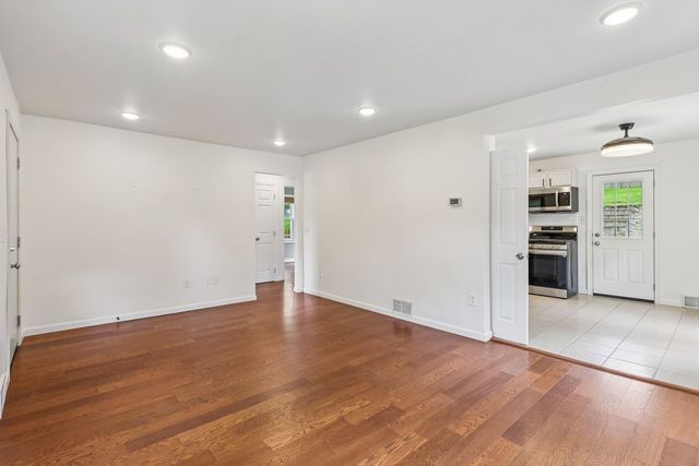 2321 Milford DRIVE, Bethel Park, PA 15102