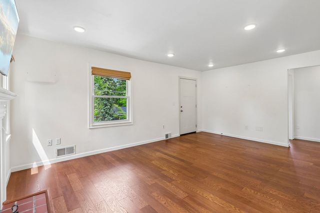 2321 Milford DRIVE, Bethel Park, PA 15102