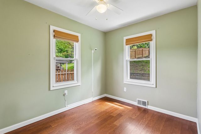 2321 Milford DRIVE, Bethel Park, PA 15102