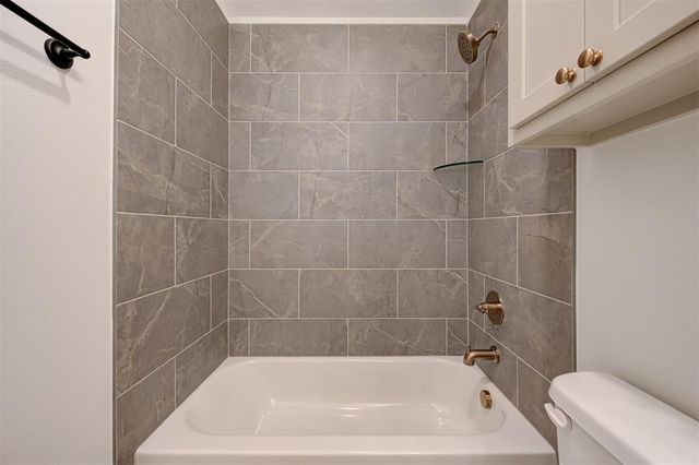 4817 Desert Willow Lane, Edmond, OK 73034