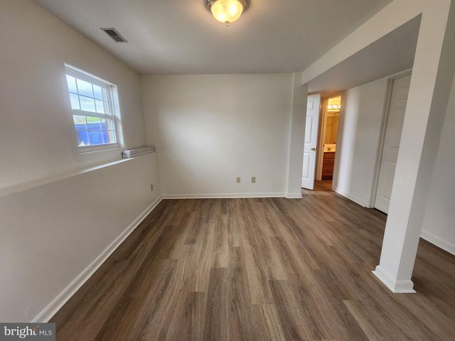 1048 KASINOF AVE, Hagerstown, MD 21742