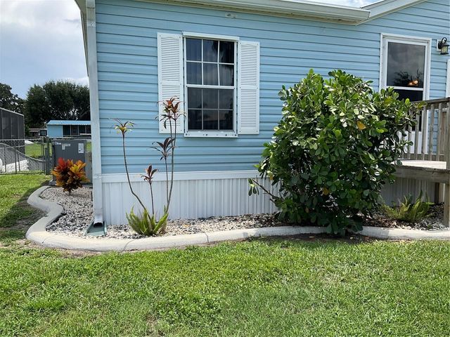 2128 SE 32ND STREET, Okeechobee, FL 34974