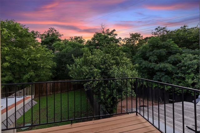 702 Castle Ridge RD C, Austin, TX 78746