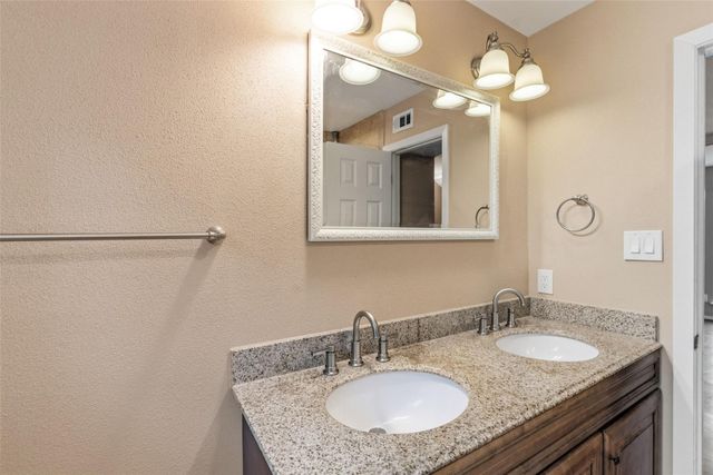 702 Castle Ridge RD C, Austin, TX 78746