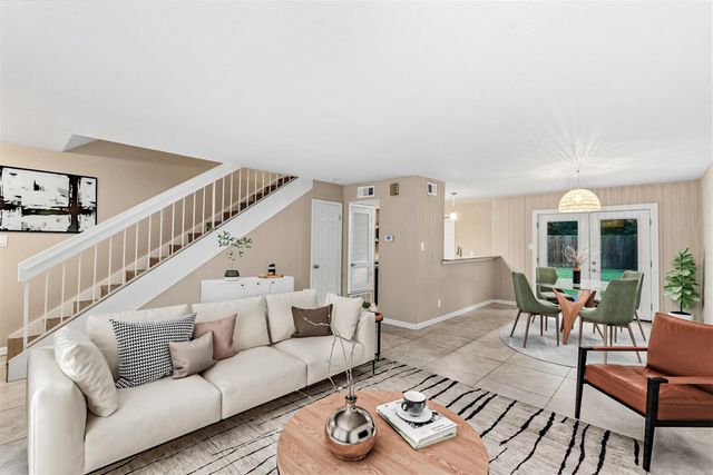 702 Castle Ridge RD C, Austin, TX 78746