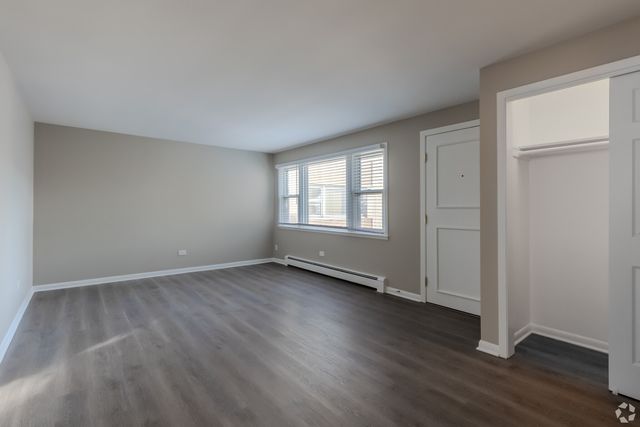 8536 W Gregory Street 1S, Chicago, IL 60656