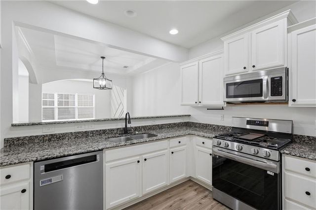 1904 Grenache NW Lane 6, Kennesaw, GA 30152